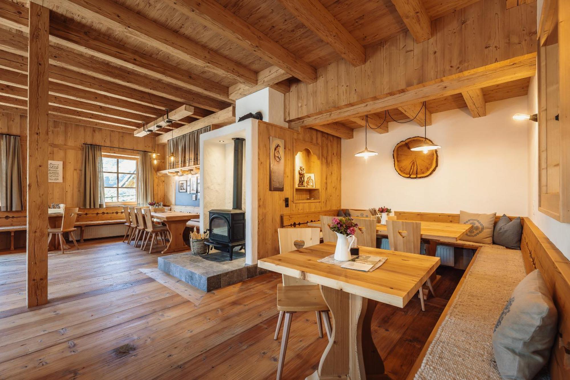Fuerthermoar Hideaways Kaprun Bagian luar foto